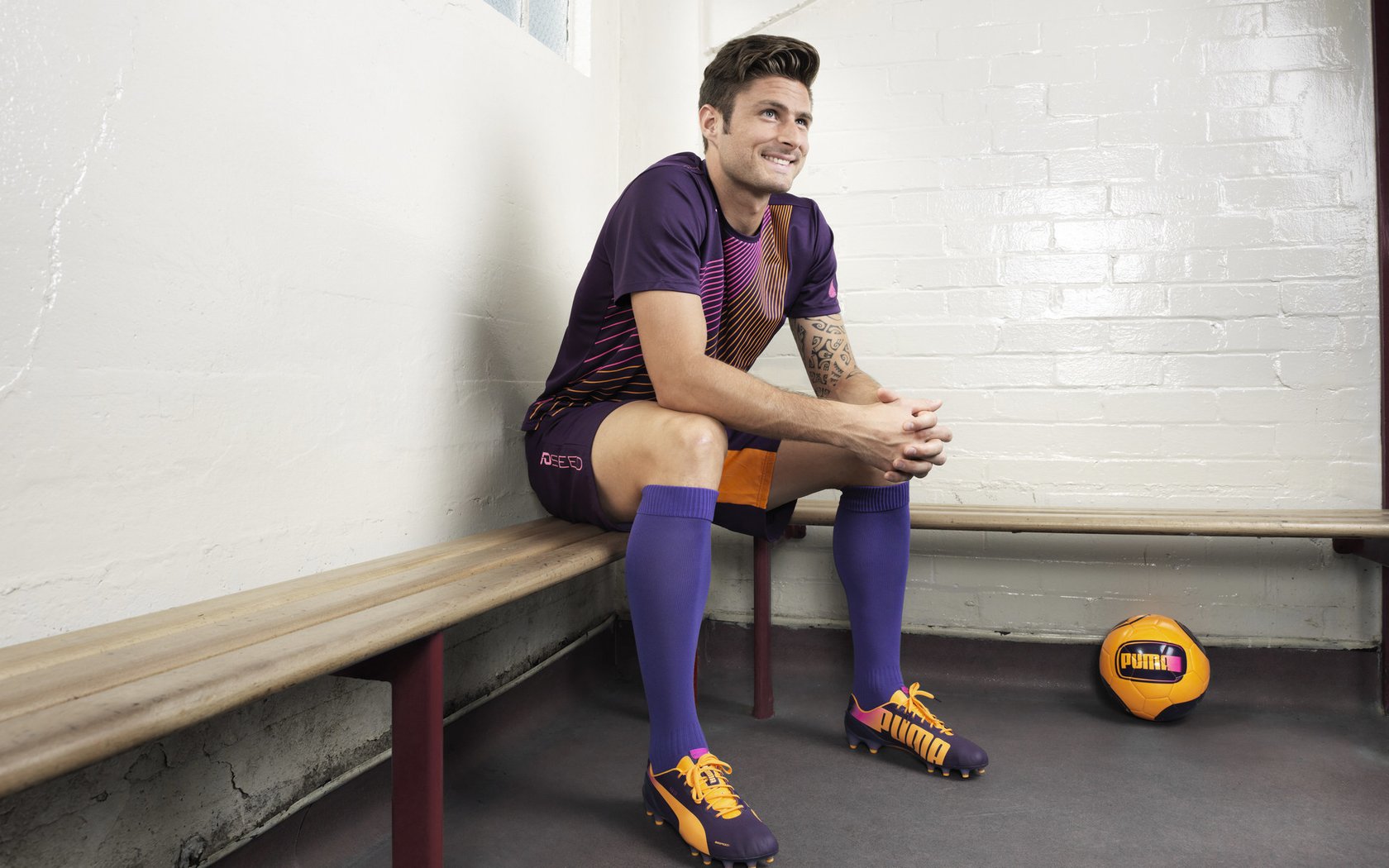 九游(jiuyou)官方网站-利物浦高压战术屡屡奏效，连续三场零封对手，利物浦战术打法